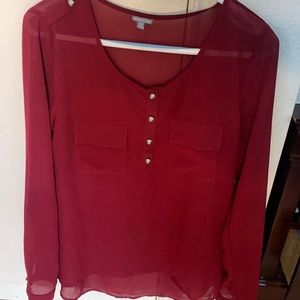Medium maroon longsleeve blouse